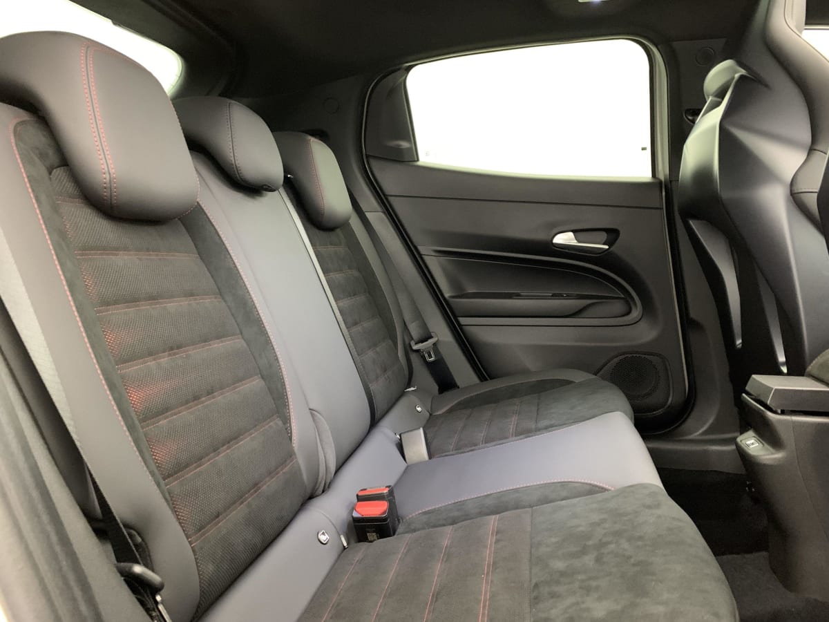 ALFA ROMEO JUNIOR 1.2 Ibrida 145 ch eDCT6 Speciale