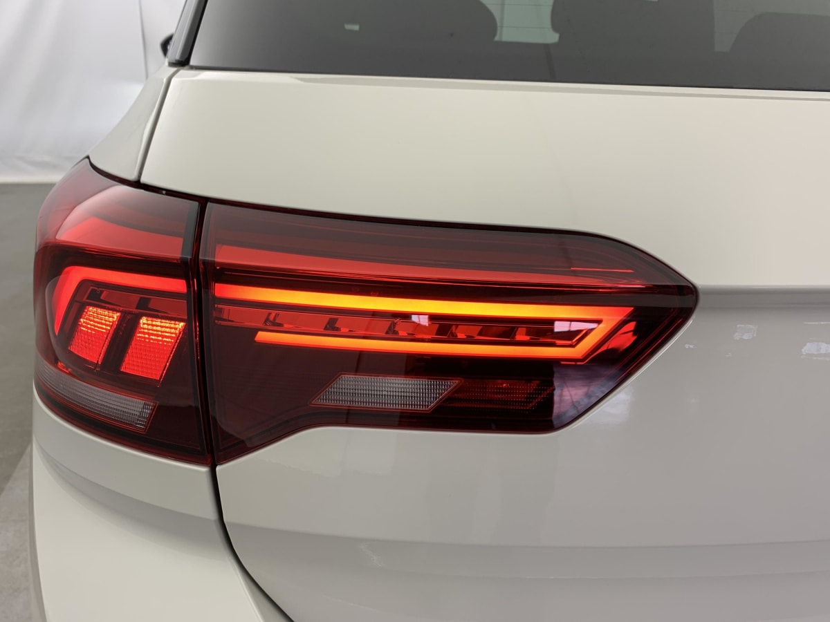 VOLKSWAGEN T-ROC 2.0 TDI 150 Start Stop DSG7 R-Line Edition