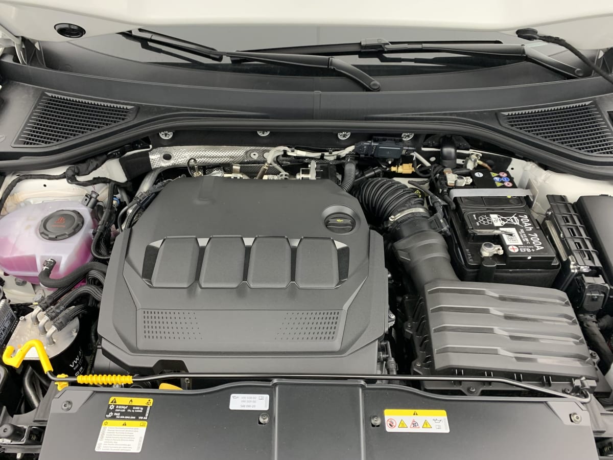 VOLKSWAGEN T-ROC 2.0 TDI 150 Start Stop DSG7 R-Line Edition