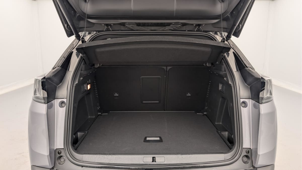 PEUGEOT 3008 Hybrid 136 e-DCS6 GT