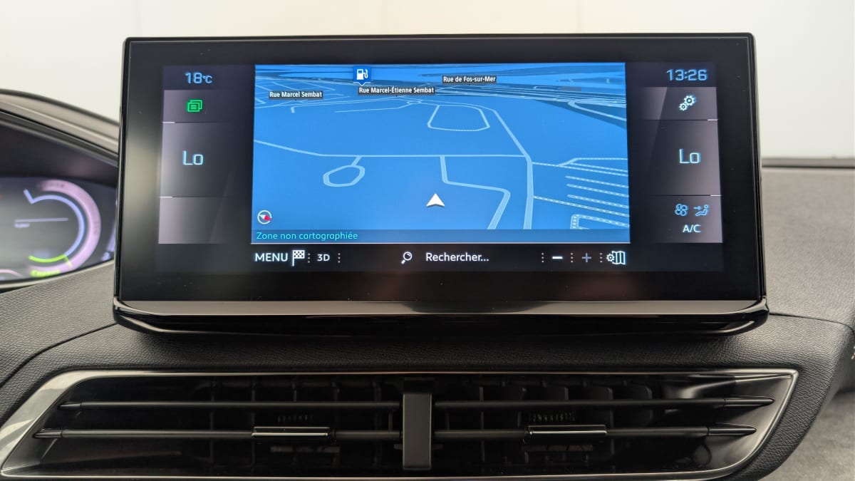 PEUGEOT 3008 Hybrid 136 e-DCS6 GT