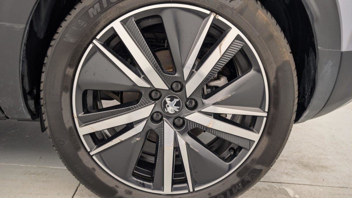 PEUGEOT 3008 Hybrid 180 e-EAT8 Allure Pack