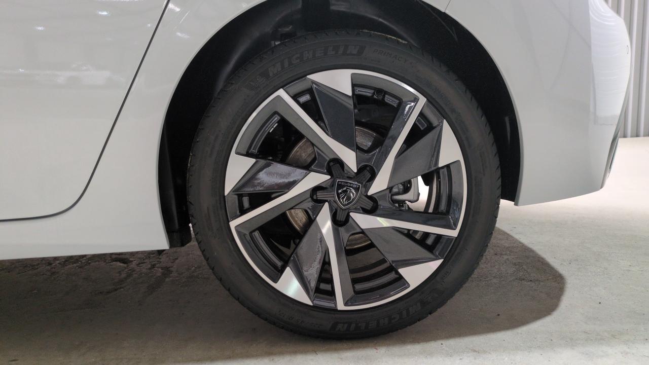 PEUGEOT 308 BLUEHDI 130CH S&S EAT8 ALLURE + PACK ACCESS + PACK VISION 360