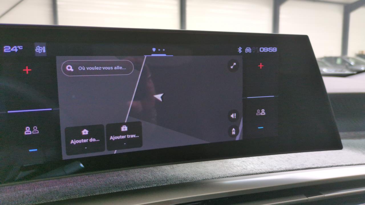 PEUGEOT 3008  HYBRID 136 E-DCS6 ALLURE SUREQUIPE