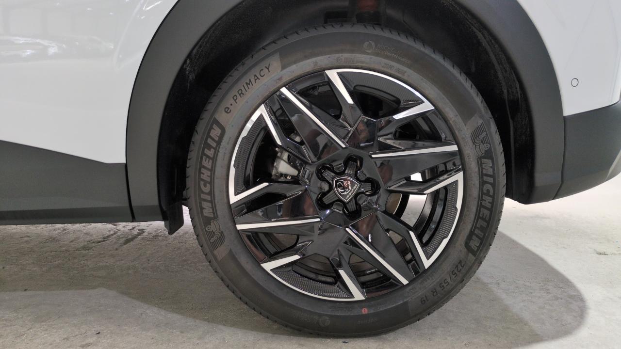 PEUGEOT 3008  HYBRID 136 E-DCS6 ALLURE SUREQUIPE