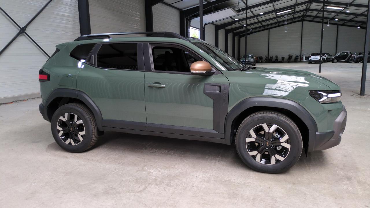 DACIA DUSTER MILD HYBRID 130 4X2 EXTREME + PACK COLD + ROUE DE SECOURS