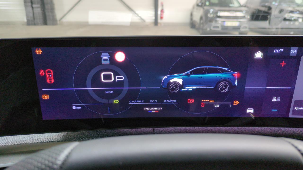 PEUGEOT 3008  HYBRID 136 E-DCS6 GT