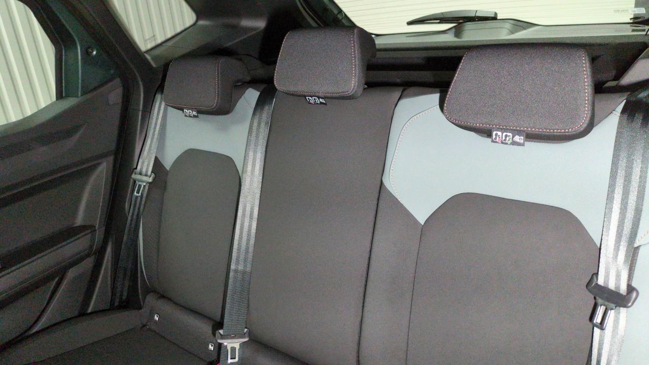 DACIA DUSTER MILD HYBRID 130 4X2 EXTREME + PACK TECHNO + PACK CITY