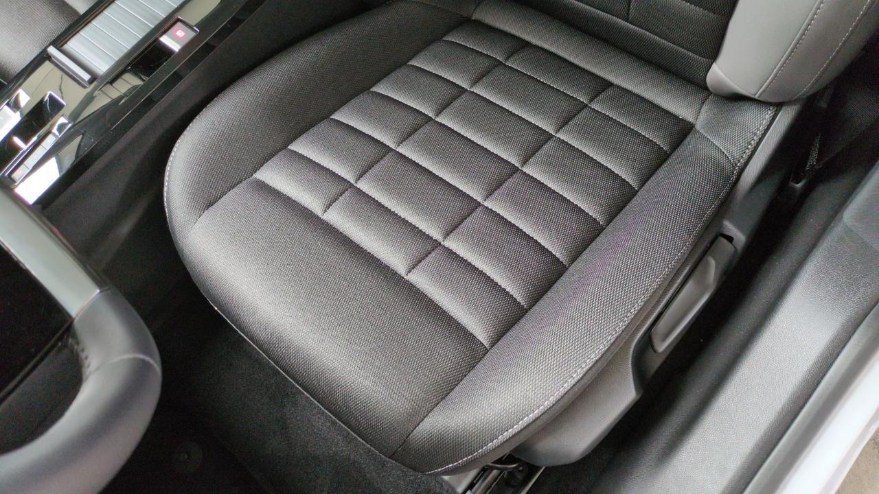 CITROEN C4  HYBRIDE 145 E-DCS6 PLUS + SIEGES CHAUFFANTS