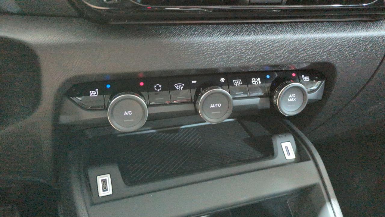 CITROEN C4  HYBRIDE 145 E-DCS6 PLUS + SIEGES CHAUFFANTS