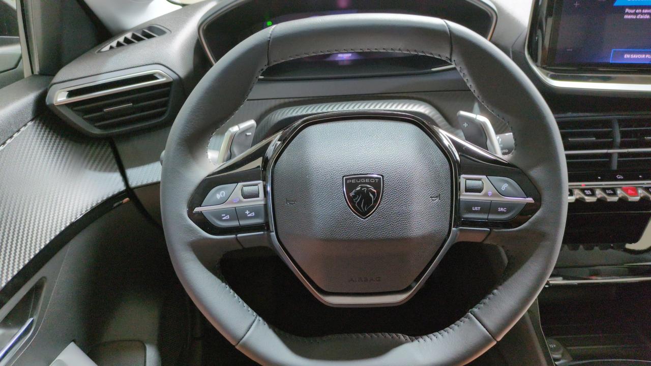 PEUGEOT 208 HYBRID 110 E-DCS6 ALLURE + ANGLES MORTS + NAVI