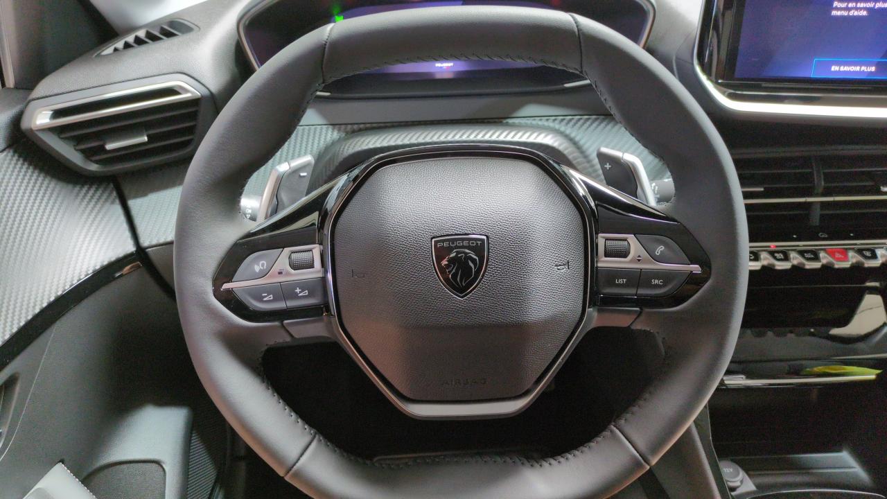 PEUGEOT 208 HYBRID 110 E-DCS6 ALLURE + ANGLES MORTS + NAVI
