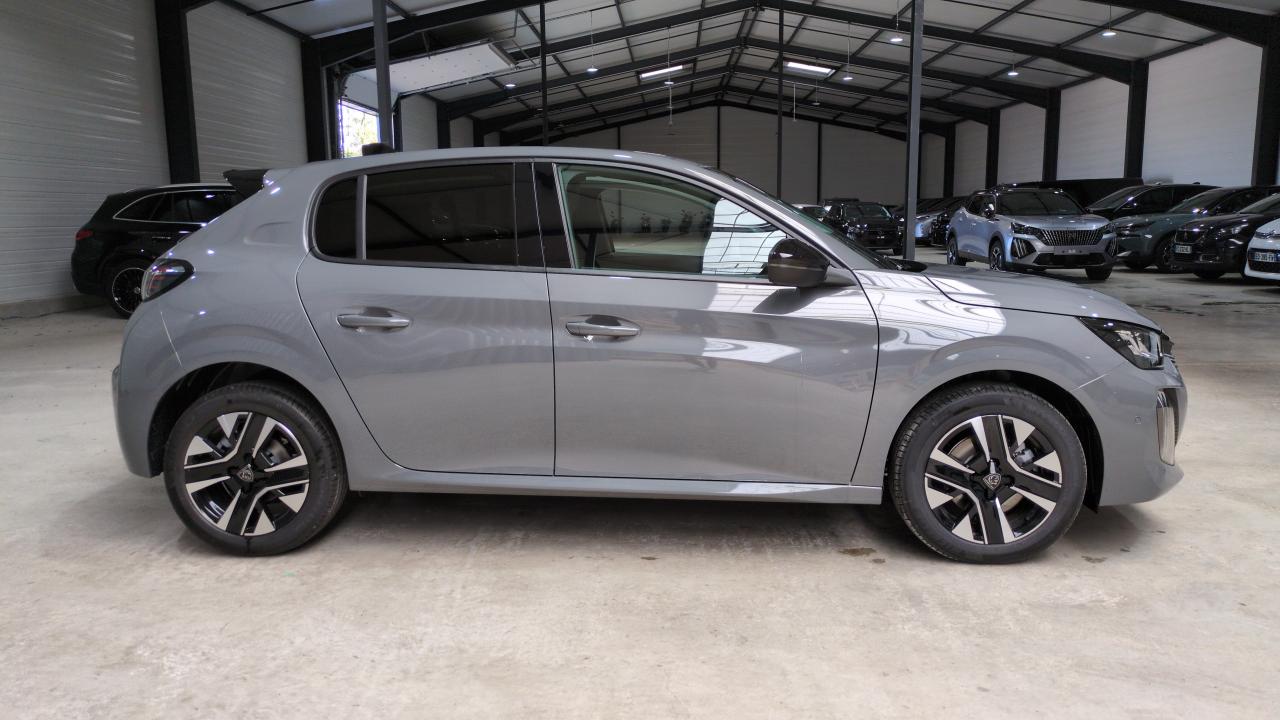 PEUGEOT 208 HYBRID 110 E-DCS6 ALLURE + ANGLES MORTS + NAVI