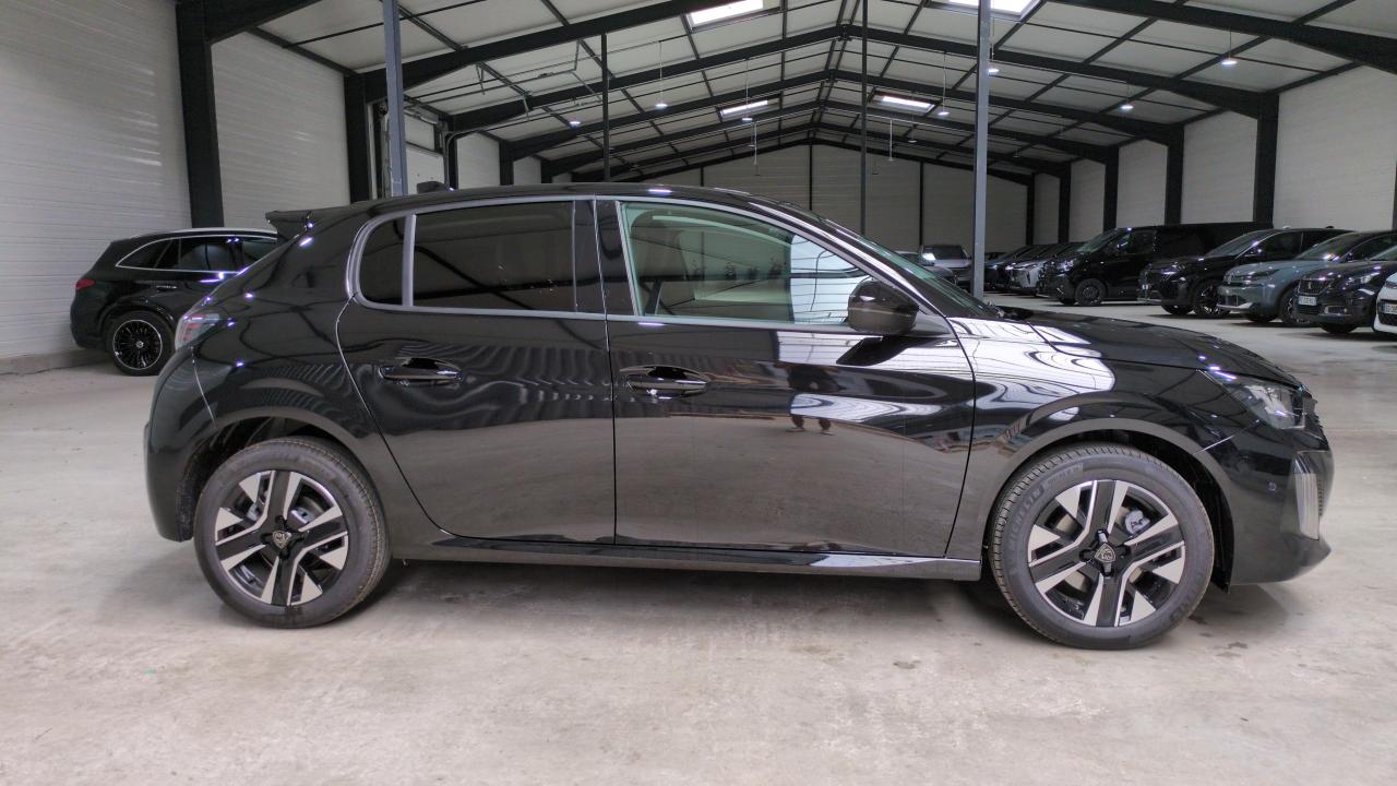 PEUGEOT 208 HYBRID 110 E-DCS6 ALLURE + ANGLES MORTS + NAVI