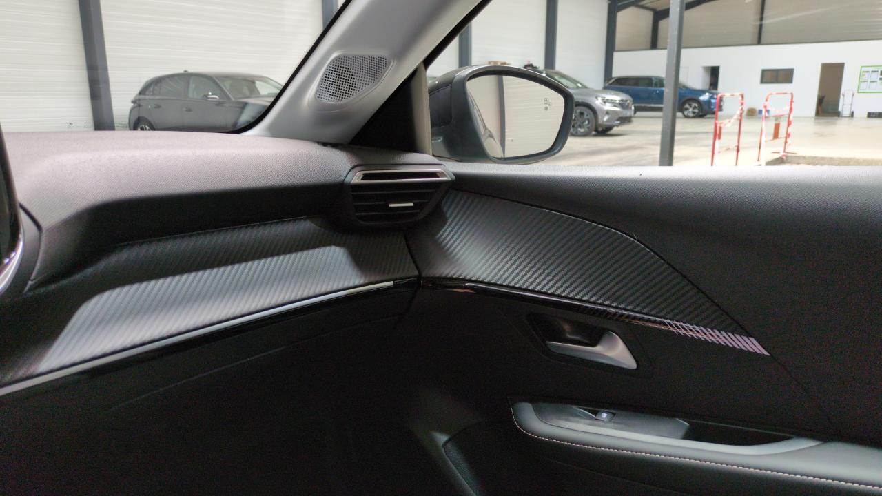 PEUGEOT 208 HYBRID 110 E-DCS6 ALLURE + ANGLES MORTS + NAVI
