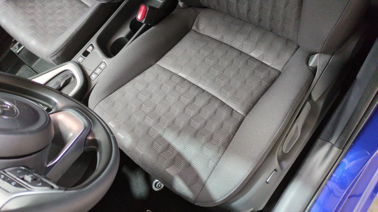 TOYOTA YARIS HYBRIDE HYBRIDE 116H DYNAMIC + JANTES 15