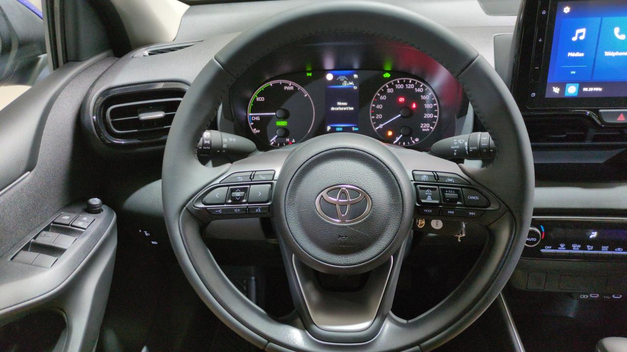 TOYOTA YARIS HYBRIDE HYBRIDE 116H DYNAMIC + JANTES 15