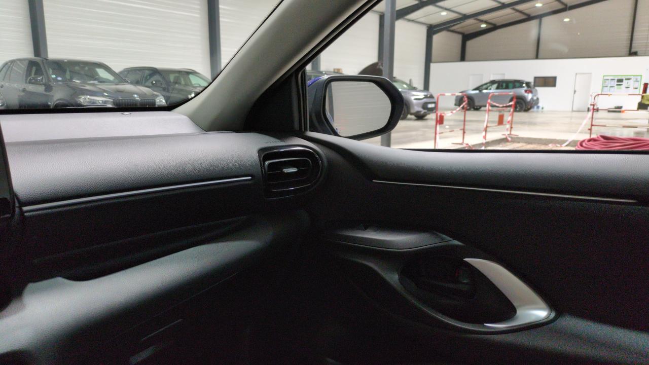 TOYOTA YARIS HYBRIDE HYBRIDE 116H DYNAMIC + JANTES 15