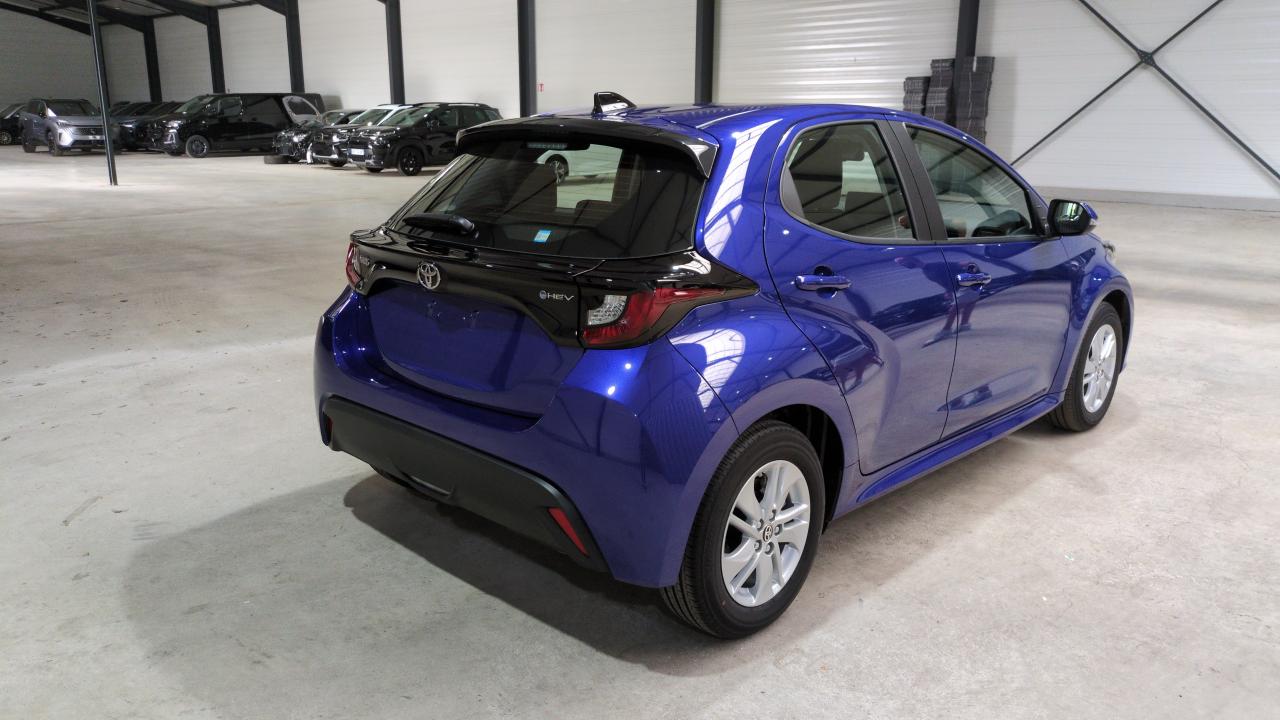 TOYOTA YARIS HYBRIDE HYBRIDE 116H DYNAMIC + JANTES 15