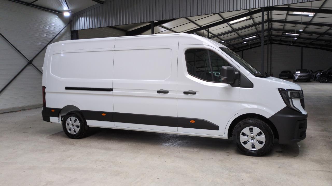 RENAULT MASTER TRAC 3T5 L3H2 BLUE DCI 170 EXTRA + PACK VISIBILITE