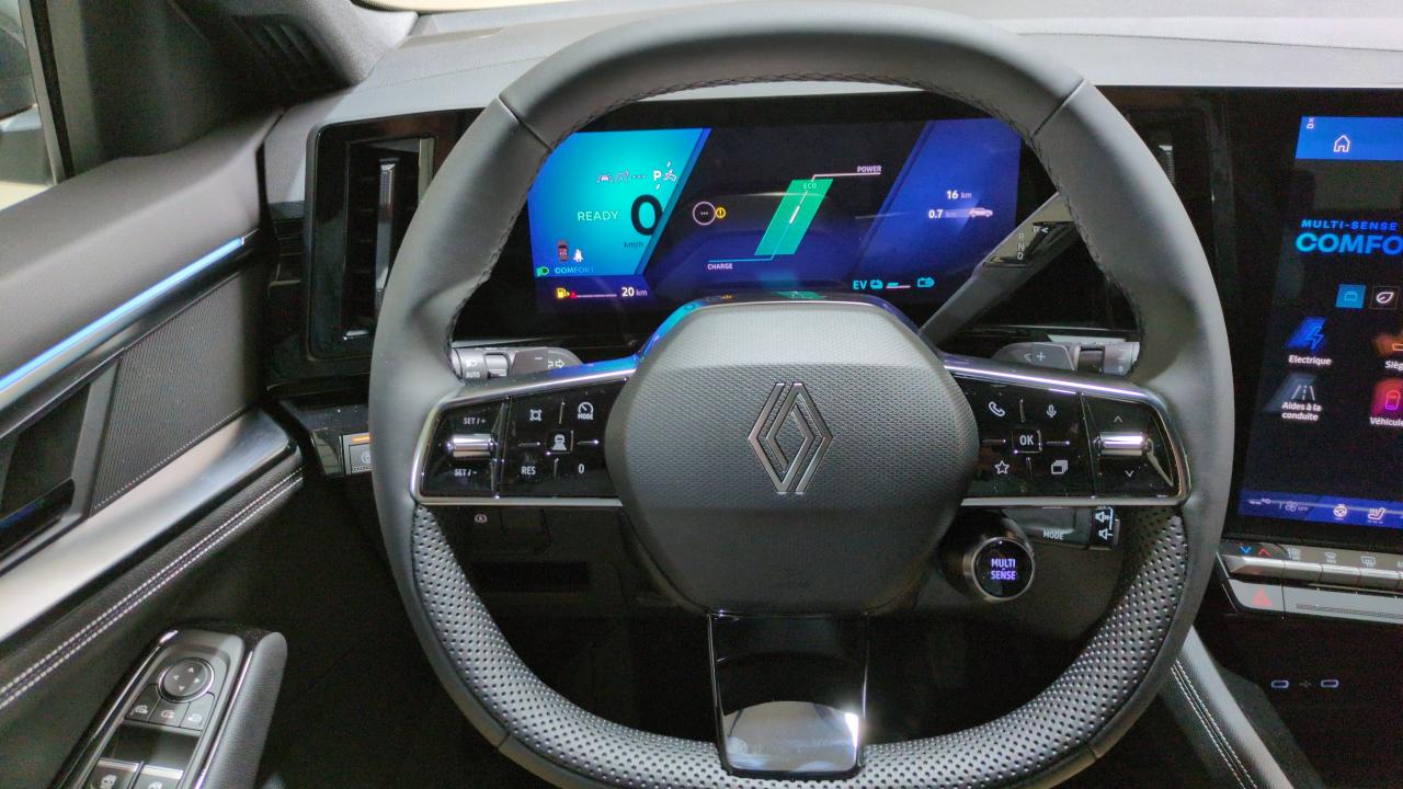 RENAULT AUSTRAL E-TECH FULL HYBRID 200 GSR2 TECHNO + PACK HIVER + PACK SAFETY