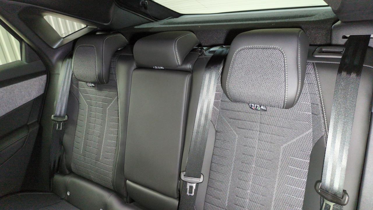 PEUGEOT 3008  HYBRID 145 E-DCS6 GT + PACK HI-FI FOCAL + PACK 360° VISION AND DRIVE ASSIST PLUS
