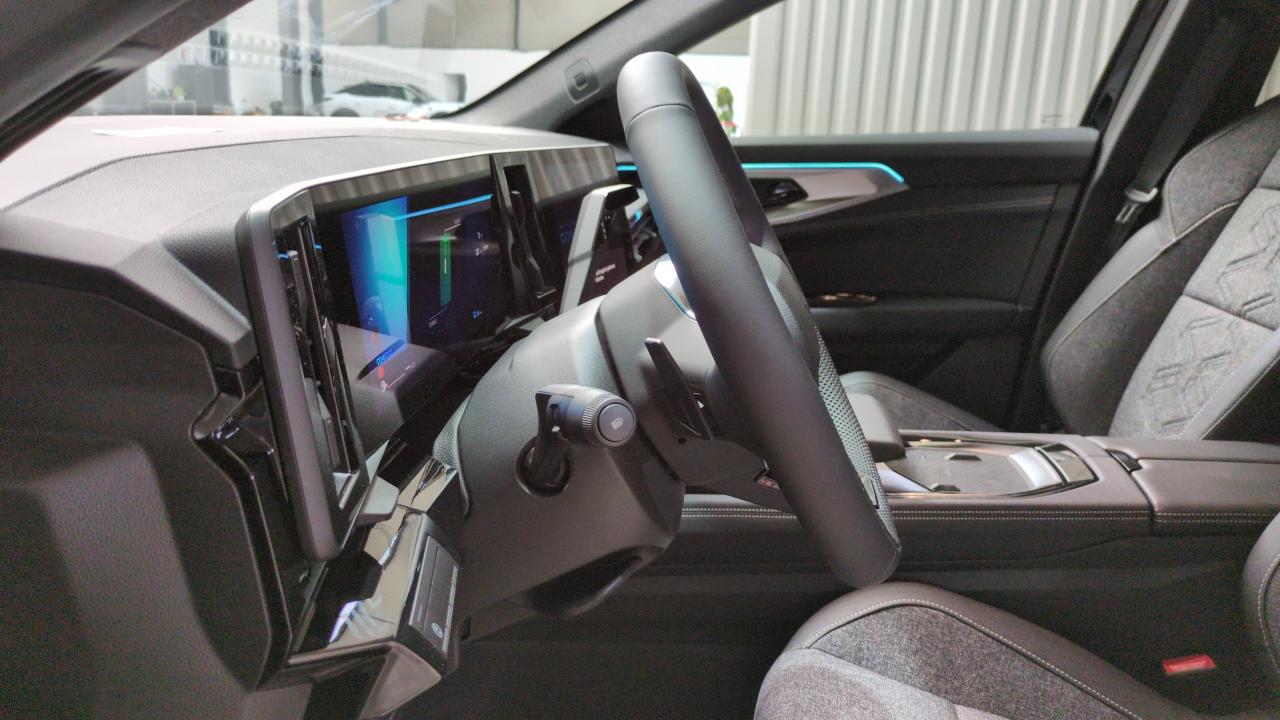 RENAULT AUSTRAL FULL HYBRID E-TECH 200 CH TECHNO + ROUE DE SECOURS