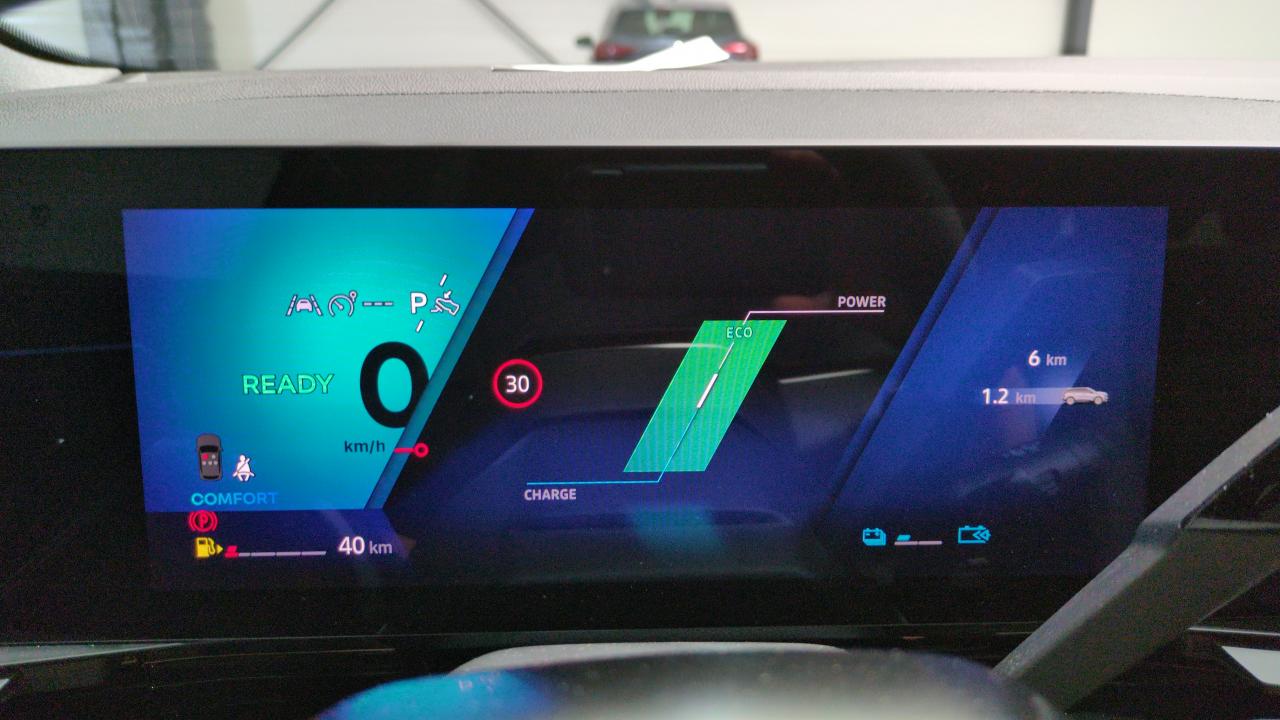 RENAULT AUSTRAL FULL HYBRID E-TECH 200 CH TECHNO