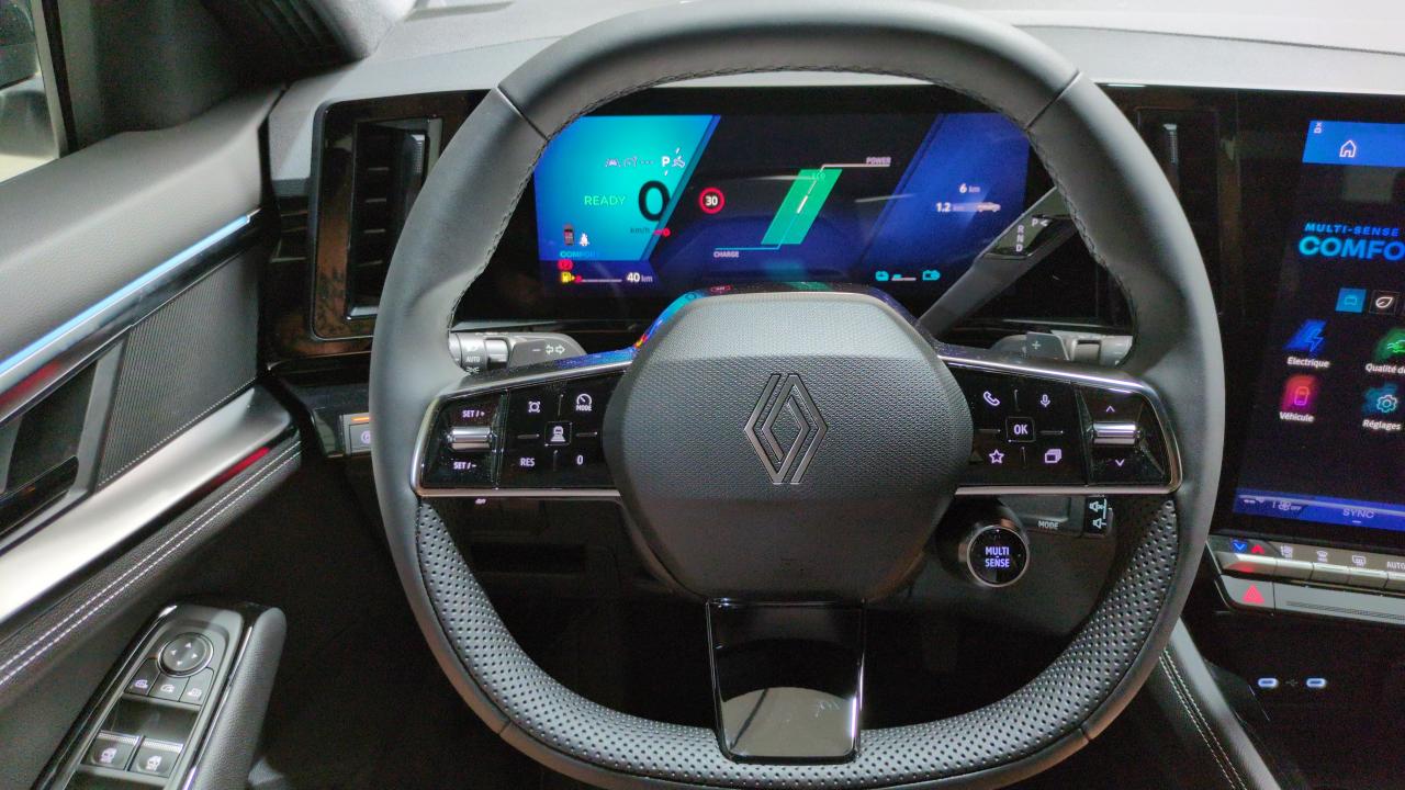 RENAULT AUSTRAL FULL HYBRID E-TECH 200 CH TECHNO