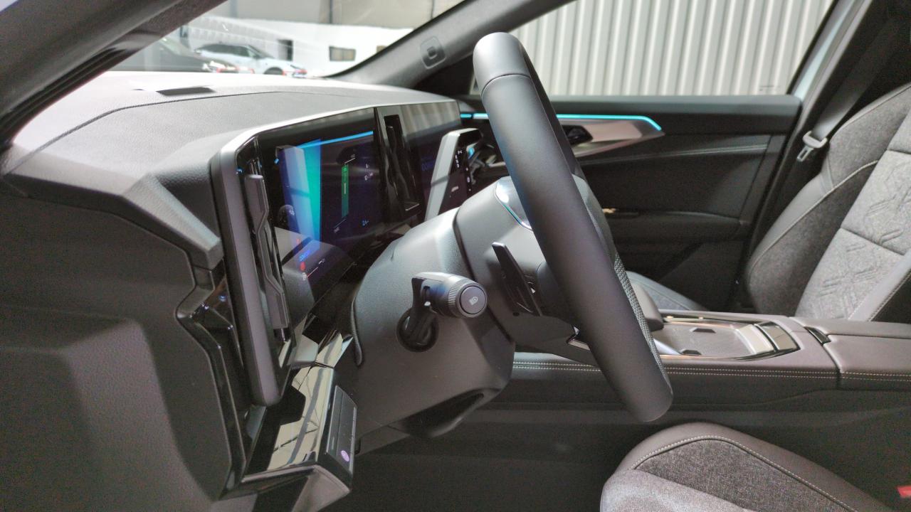 RENAULT AUSTRAL FULL HYBRID E-TECH 200 CH TECHNO