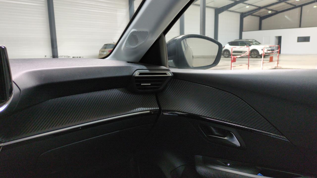 PEUGEOT 208 HYBRID 100 E-DCS6 STYLE