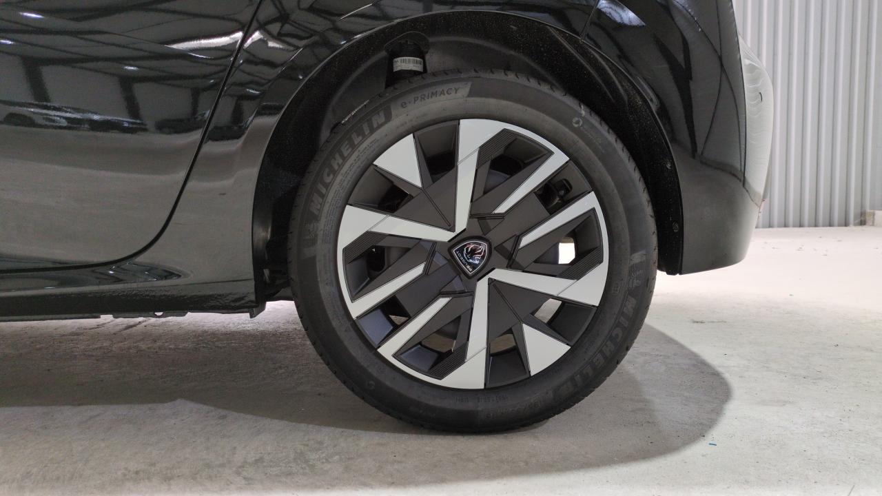 PEUGEOT 208 HYBRID 100 E-DCS6 STYLE