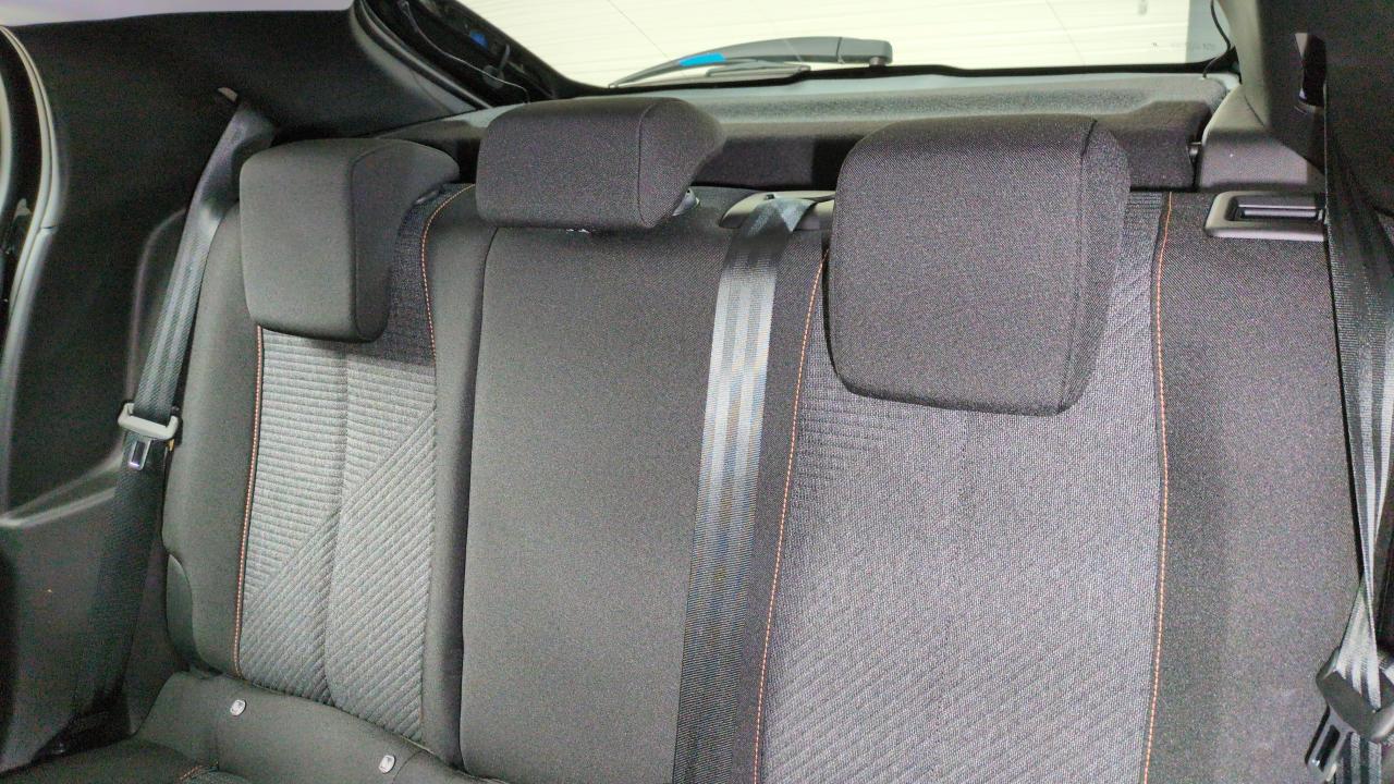 PEUGEOT 208 HYBRID 100 E-DCS6 STYLE