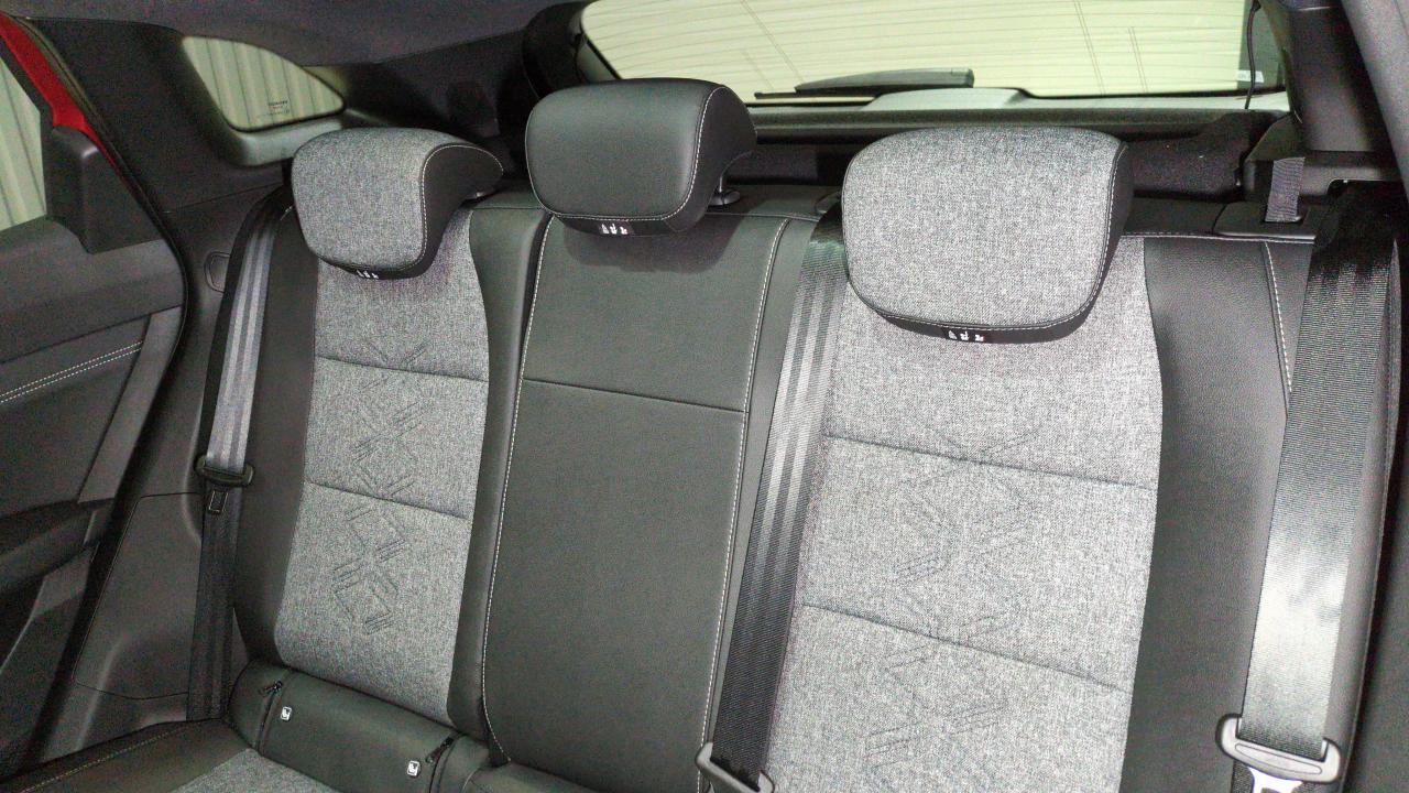 RENAULT AUSTRAL FULL HYBRID E-TECH 200 CH TECHNO + SIEGES CHAUFFANTS + TOIT PANO