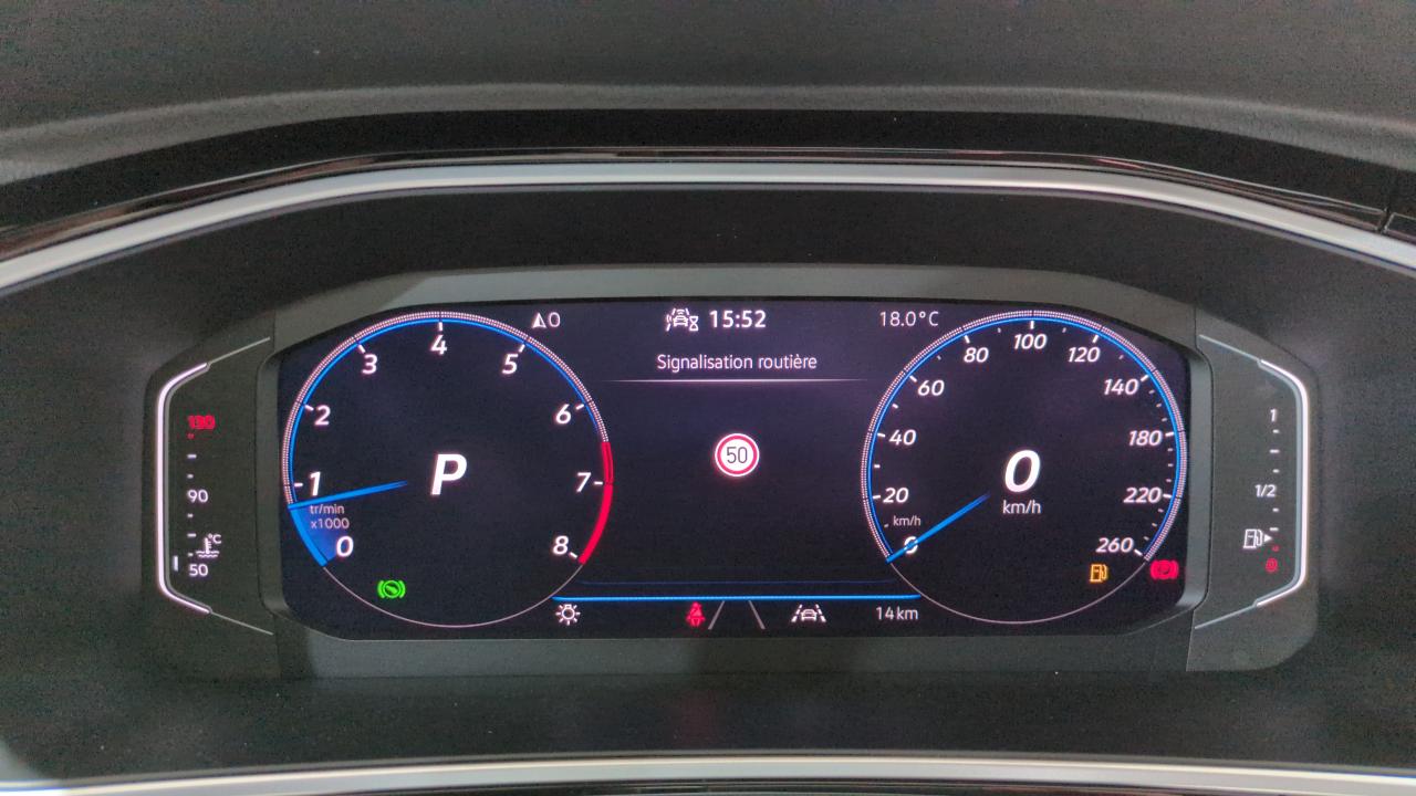 VOLKSWAGEN T-ROC 1.5 TSI EVO2 150 START/STOP DSG7 R-LINE EDITION + HAYON MAINS LIBRES + SIEGES CHAUFFANTS