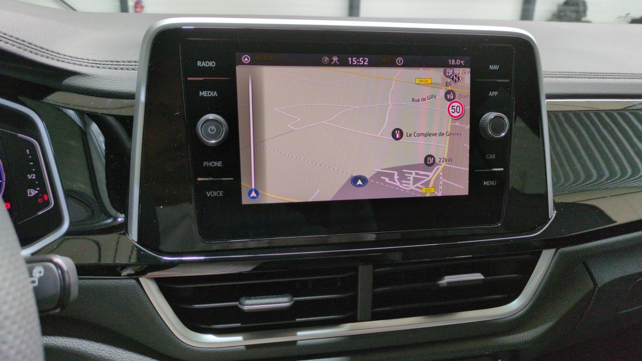 VOLKSWAGEN T-ROC 1.5 TSI EVO2 150 START/STOP DSG7 R-LINE EDITION + HAYON MOTORISE + SIEGES CHAUFFANTS
