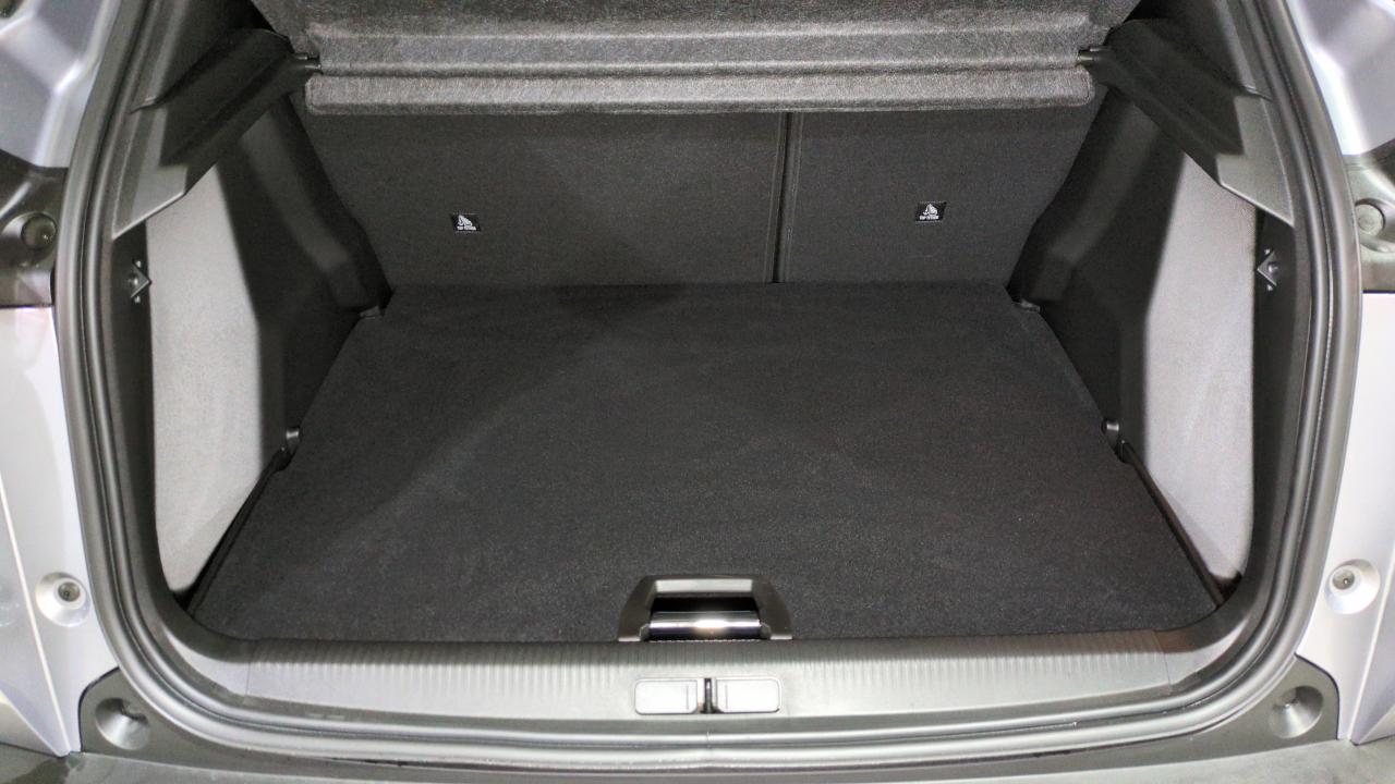 PEUGEOT 2008 HYBRID 145 E-DCS6 GT + JANTES 18 + PACK VISION & NAVIGATION & DRIVE ASSIST PLUS