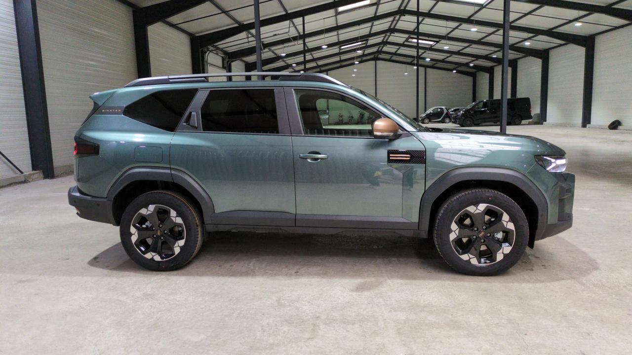 DACIA BIGSTER HYBRID 155 EXTREME + PACK PARKING + PACK HIVER