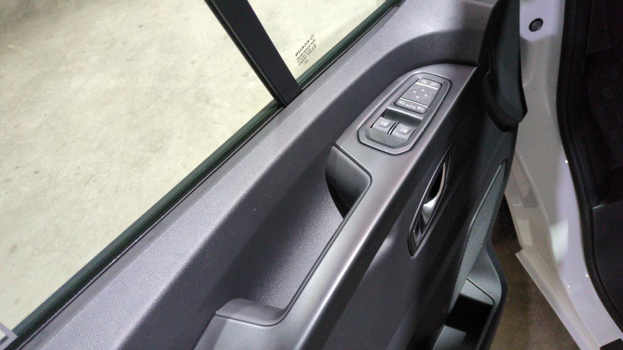 RENAULT TRAFIC L2H1 3T BLUE DCI 170 AUTO EXTRA + PLANCHER BOIS + RADARS AV