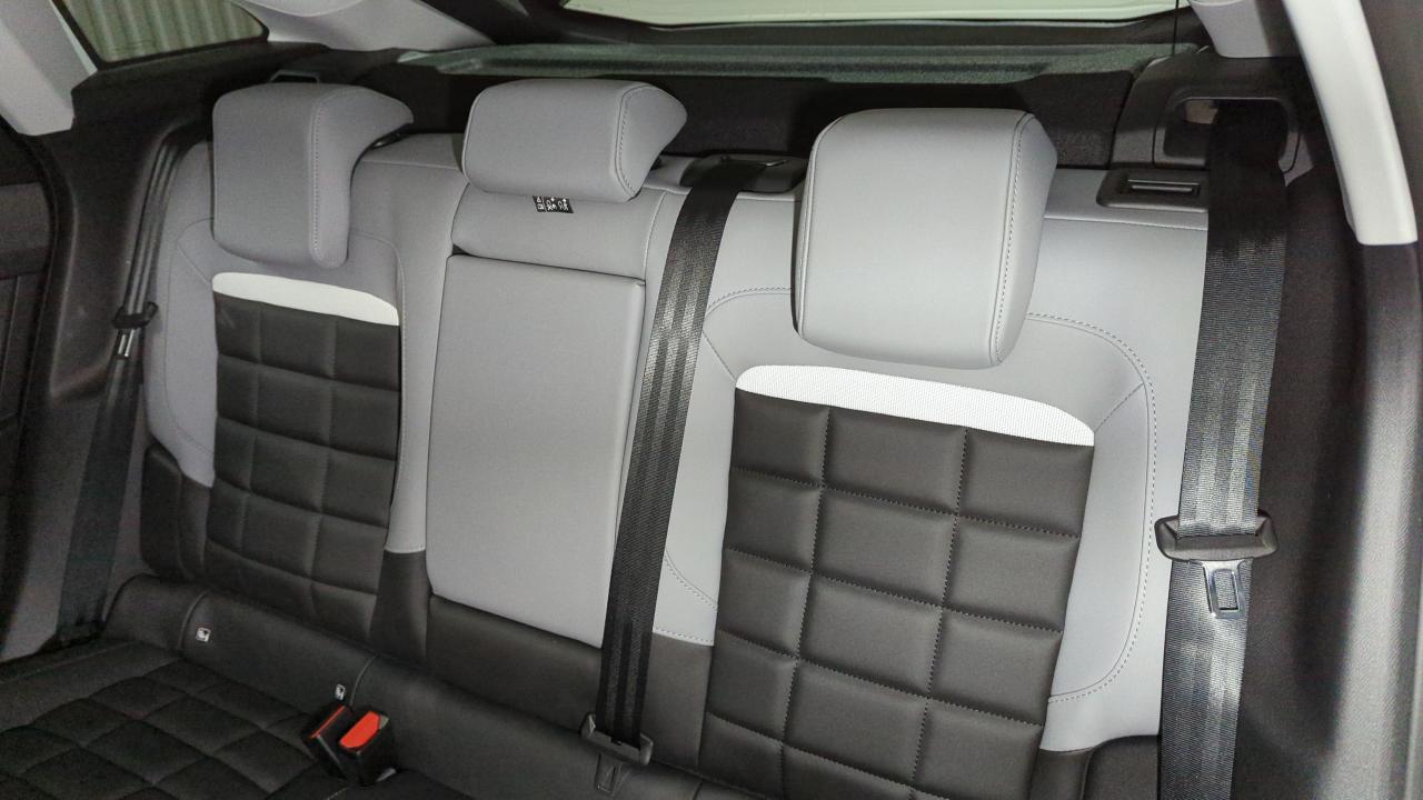 CITROEN C4  HYBRIDE 145 E-DCS6 MAX