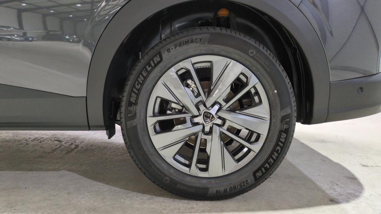 PEUGEOT 5008  HYBRID 145 E-DCS6 ALLURE SUREQUIPE