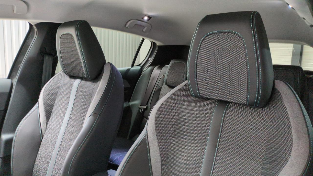 PEUGEOT 308 BLUEHDI 130CH S&S EAT8 ALLURE + ADML + NAVI