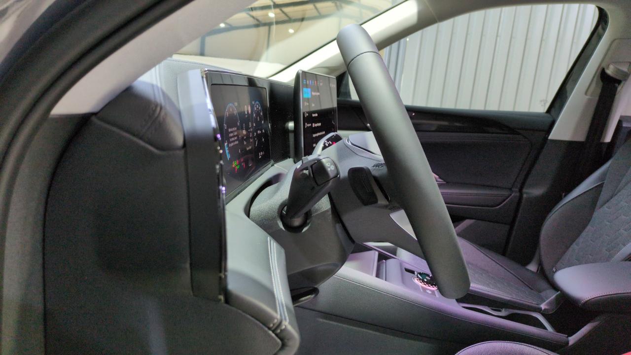 VOLKSWAGEN TIGUAN 1.5 ETSI 150CH DSG7 LIFE PLUS + PACK HIVER + PACK CONFORT