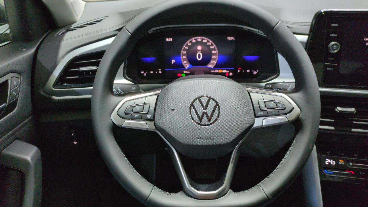 VOLKSWAGEN T-ROC 2.0 TDI 150 START/STOP DSG7 LIFE PLUS + JANTES 17 + SIEGES CHAUFFANTS