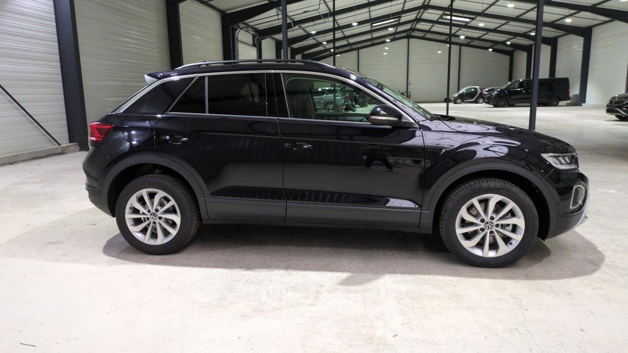 VOLKSWAGEN T-ROC 2.0 TDI 150 START/STOP DSG7 LIFE PLUS + JANTES 17 + SIEGES CHAUFFANTS