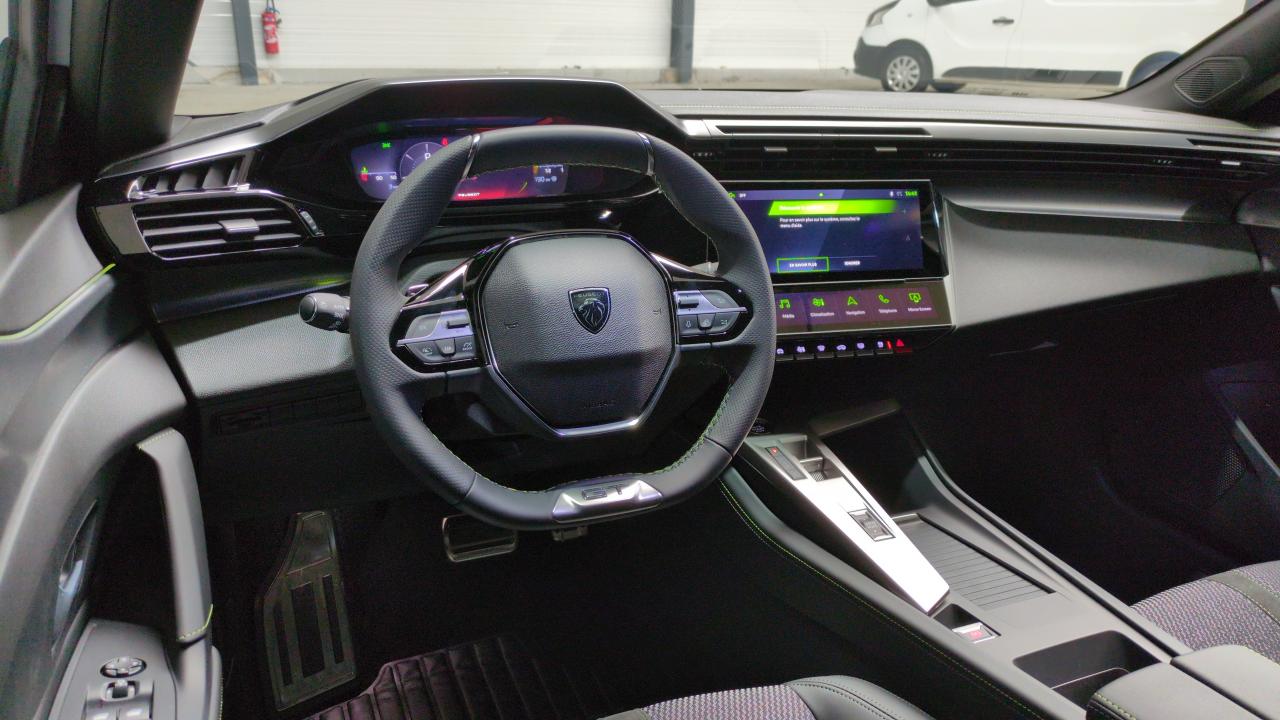 PEUGEOT 308 BLUEHDI 130CH S&S EAT8 GT + PACK VISION 360 & DRIVE ASSIST PLUS