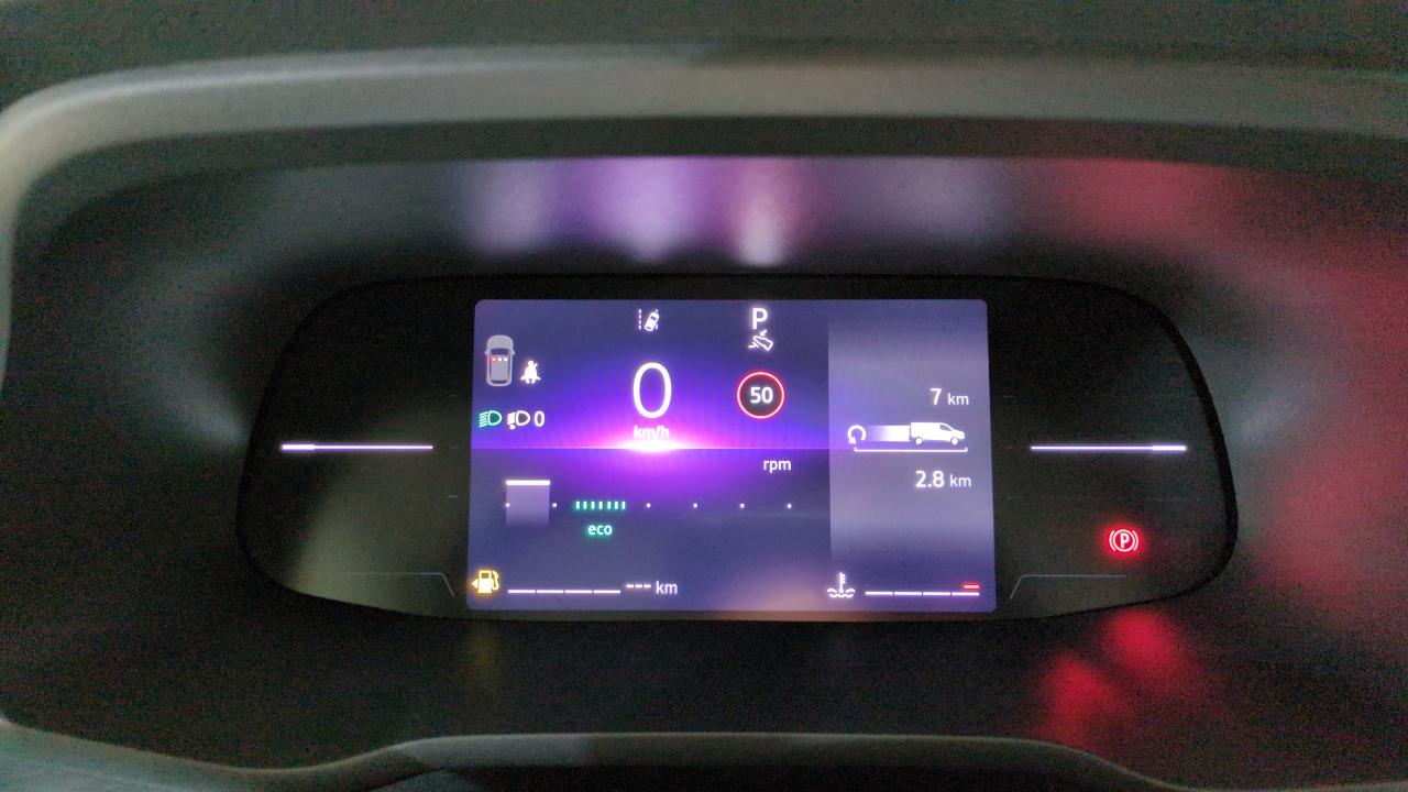 RENAULT TRAFIC L2H1 3T BLUE DCI 170 AUTO EXTRA + PLANCHER BOIS + RADARS AV