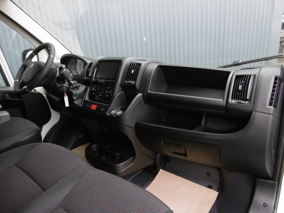 PEUGEOT BOXER VAN 165 BlueHDi + Caméra recul + Apple carplay + Android auto