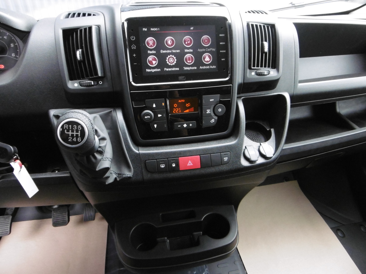 PEUGEOT BOXER VAN 165 BlueHDi + Caméra recul + Apple carplay + Android auto