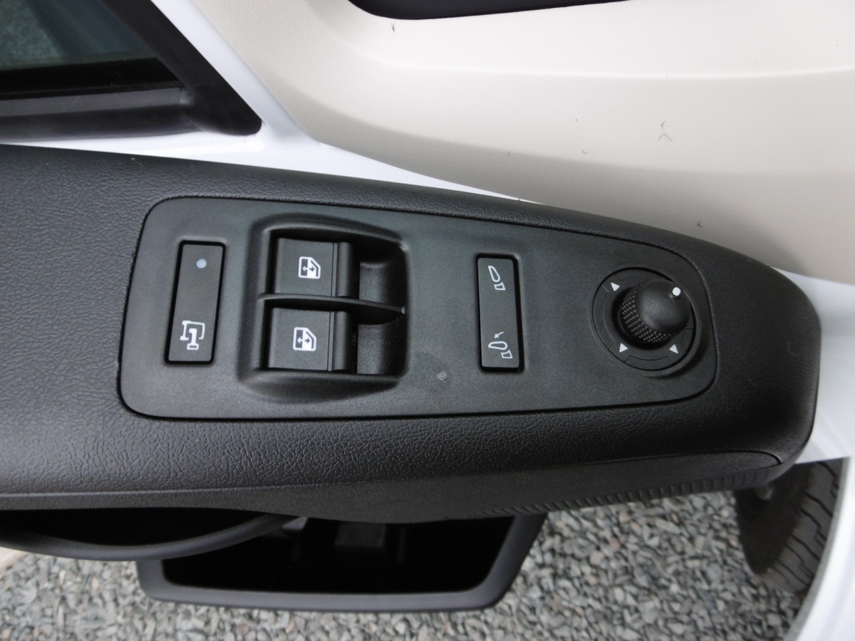 PEUGEOT BOXER VAN 165 BlueHDi + Caméra recul + Apple carplay + Android auto